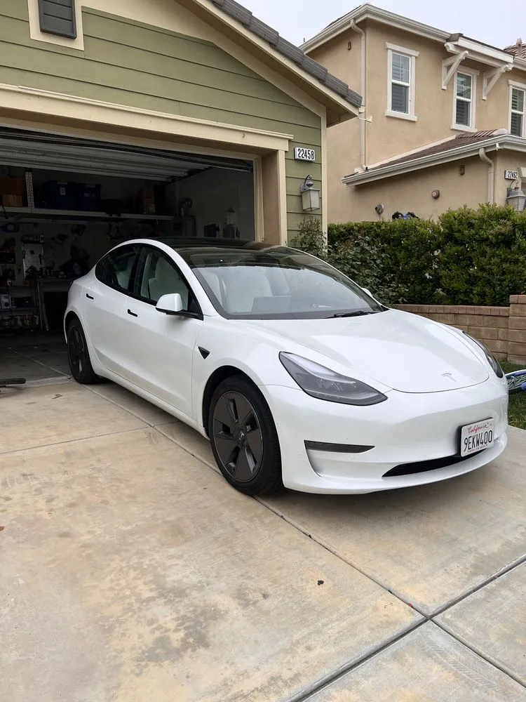 Slide of Solarshoppers Construction