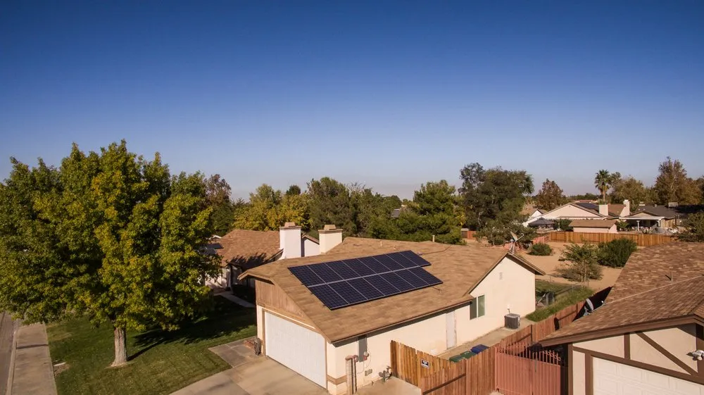 Slide of Solarshoppers Construction