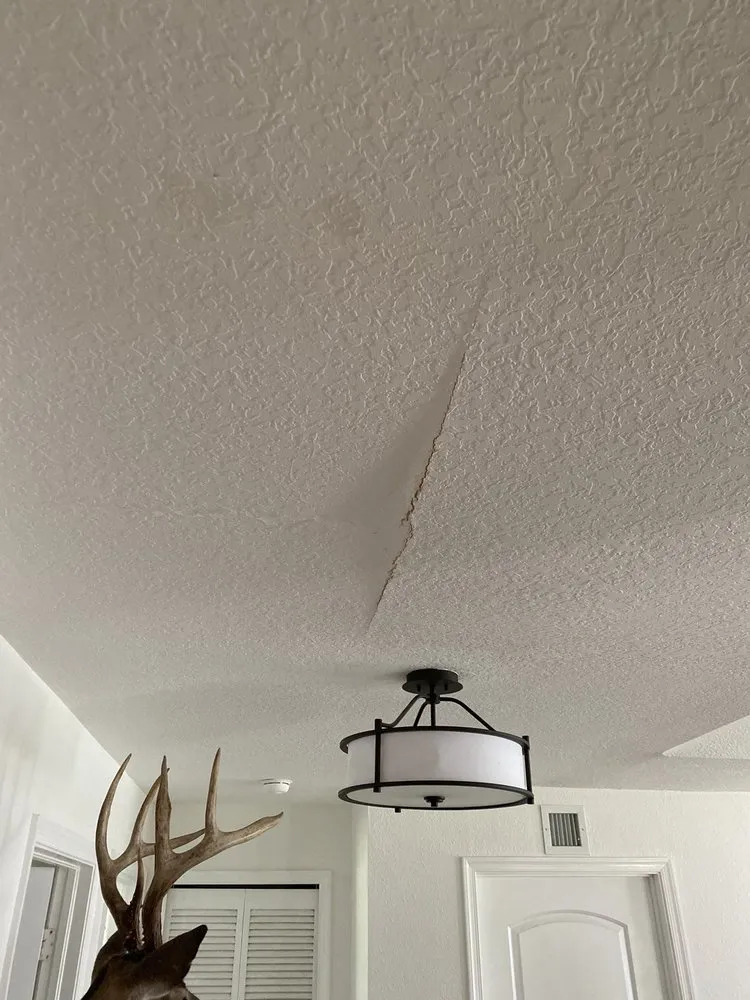 Slide of Soleil Roofing