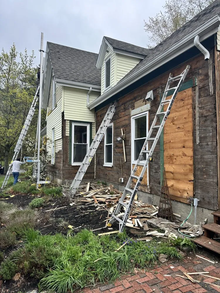 Slide of Soler Construction