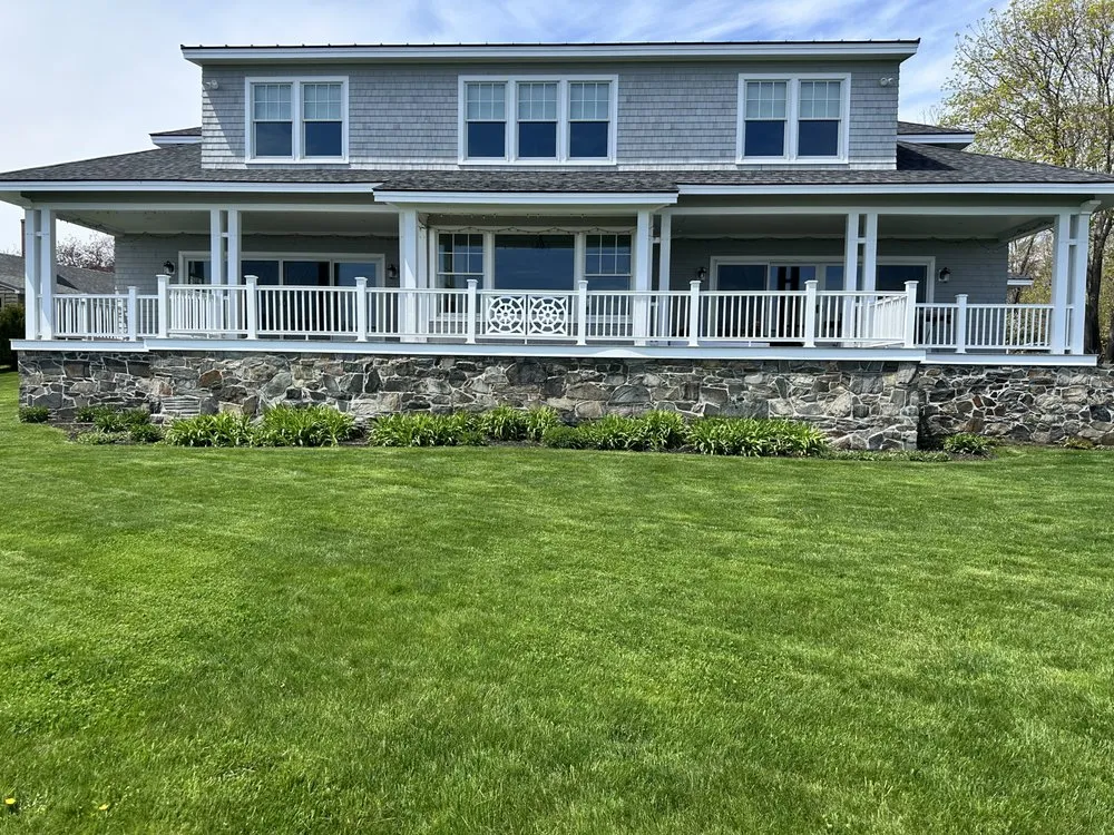 Slide of Soler Construction