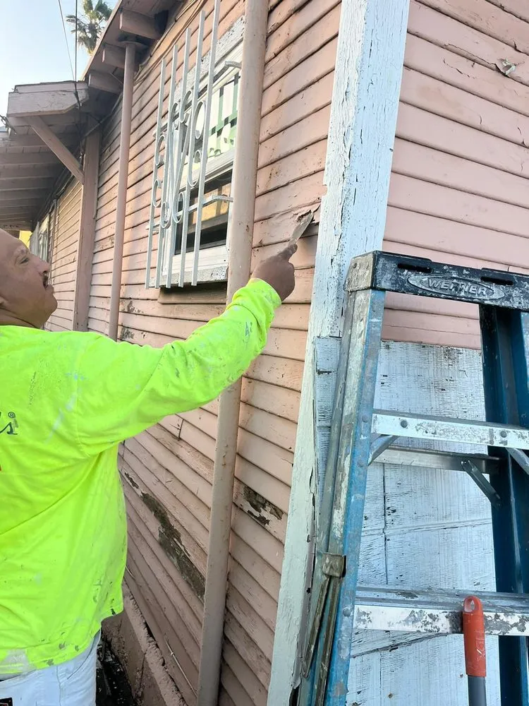 Slide of Solid Base Builders