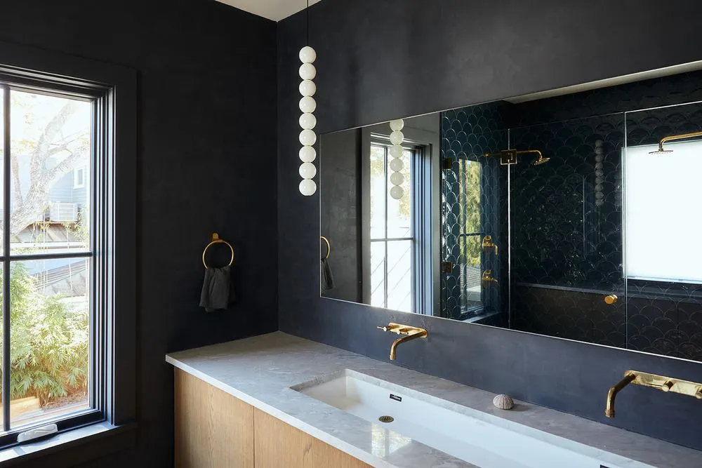 Slide of SOLID Renovations