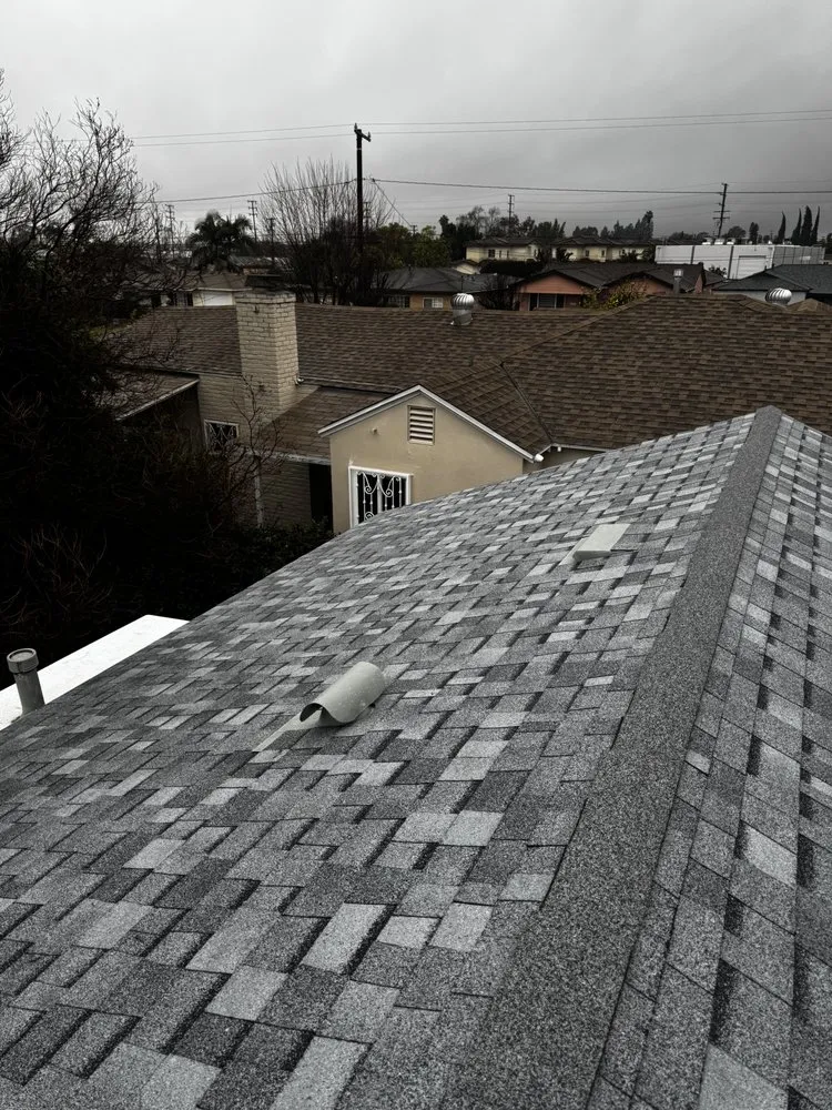Reliable roof replacement experts serving Sylmar, CA - Solid State Roofing