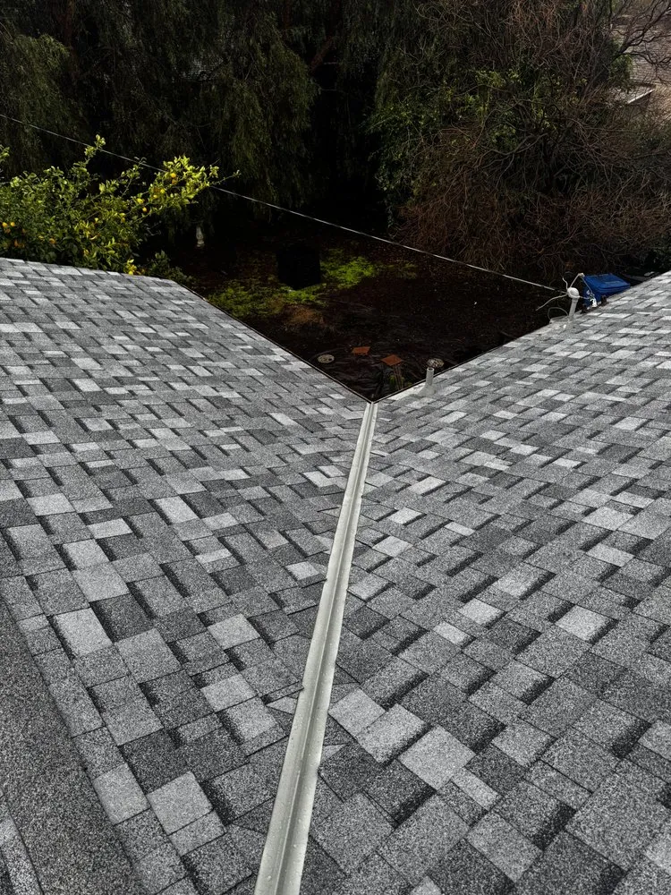 Reliable roof repair in Sylmar, CA - Solid State Roofing