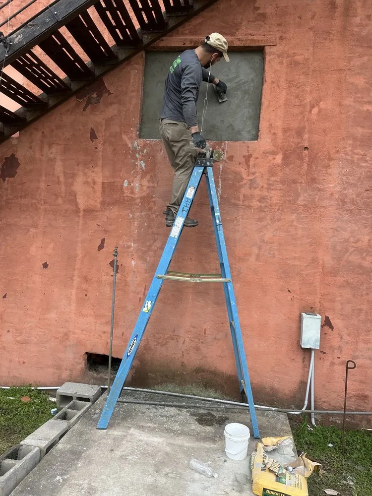 Slide of Solid Structures