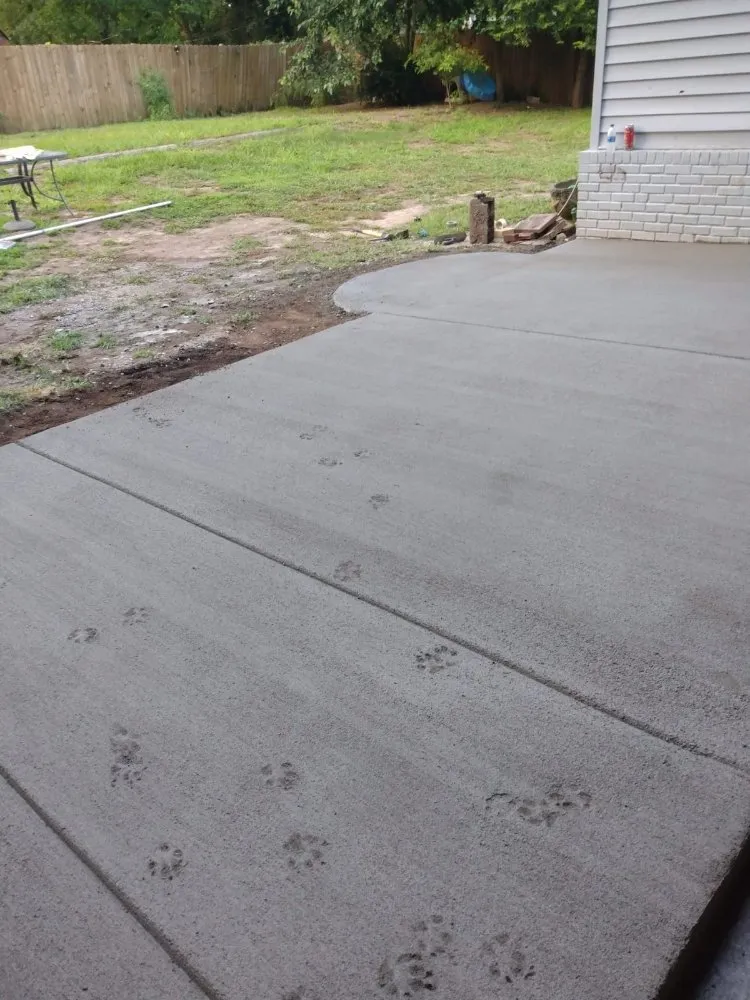 Slide of Solis Construction