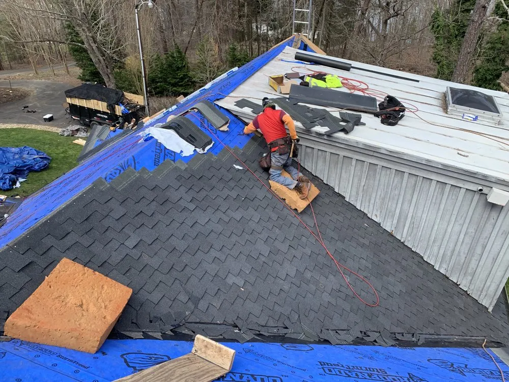 Slide of Solis Roofing and Siding