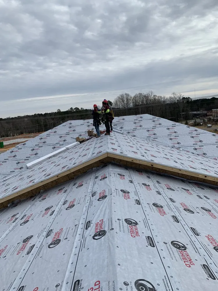 Slide of Solis Roofing and Siding