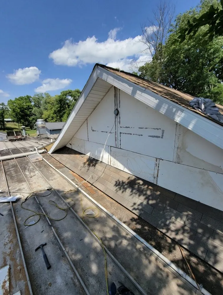 Slide of Sollars Construction Management & Solutions