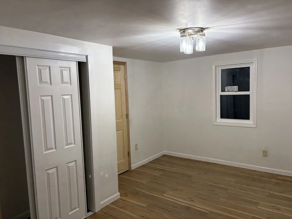 Slide of Sollars Construction Management & Solutions