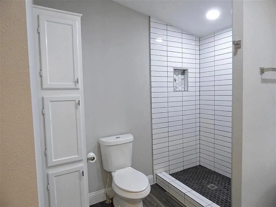 Slide of Solotzo Roofing