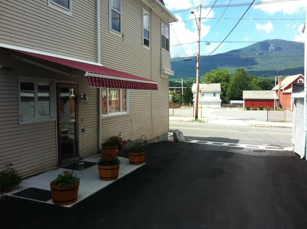 Slide of Sondrini Enterprises