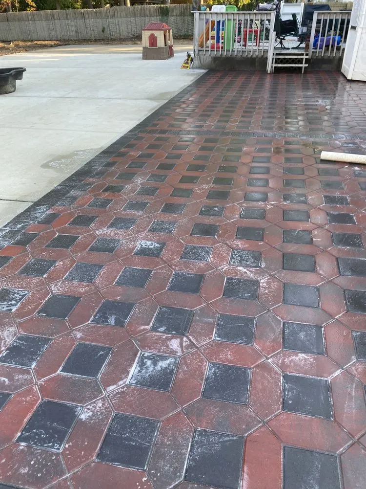 Slide of Sonia M Construction