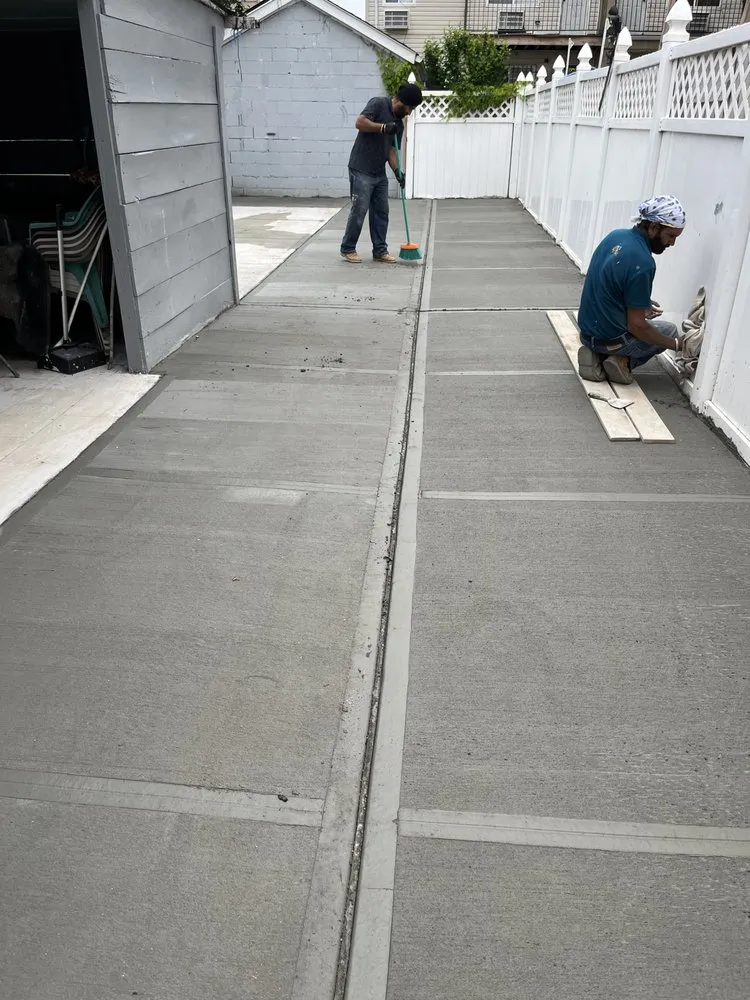 Slide of Sonia M Construction