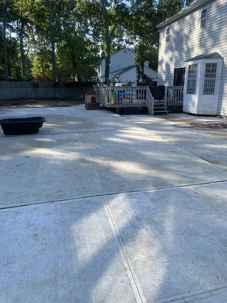 Slide of Sonia M Construction