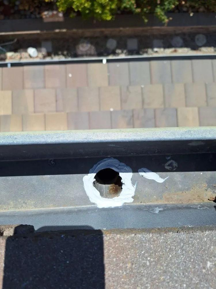 Slide of Sonic 24/7 Cleaning & Repair