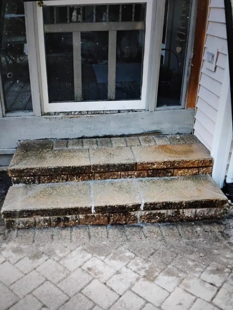 Trusted residential roofing service experts serving Mt Prospect, IL - Sonny's Masonry & Concrete