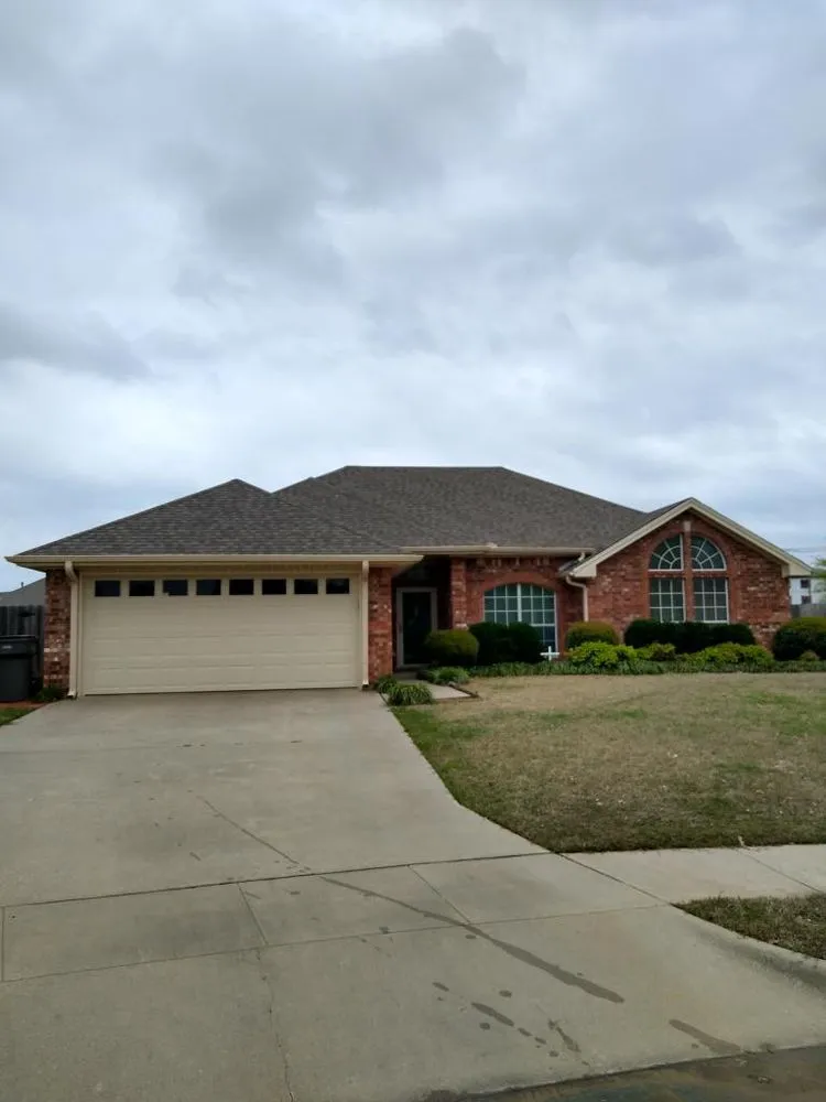 Slide of Sonrise Roofing