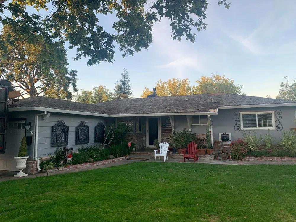 Slide of SOS Roofing