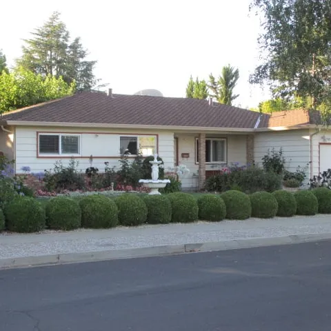 Slide of SOS Roofing