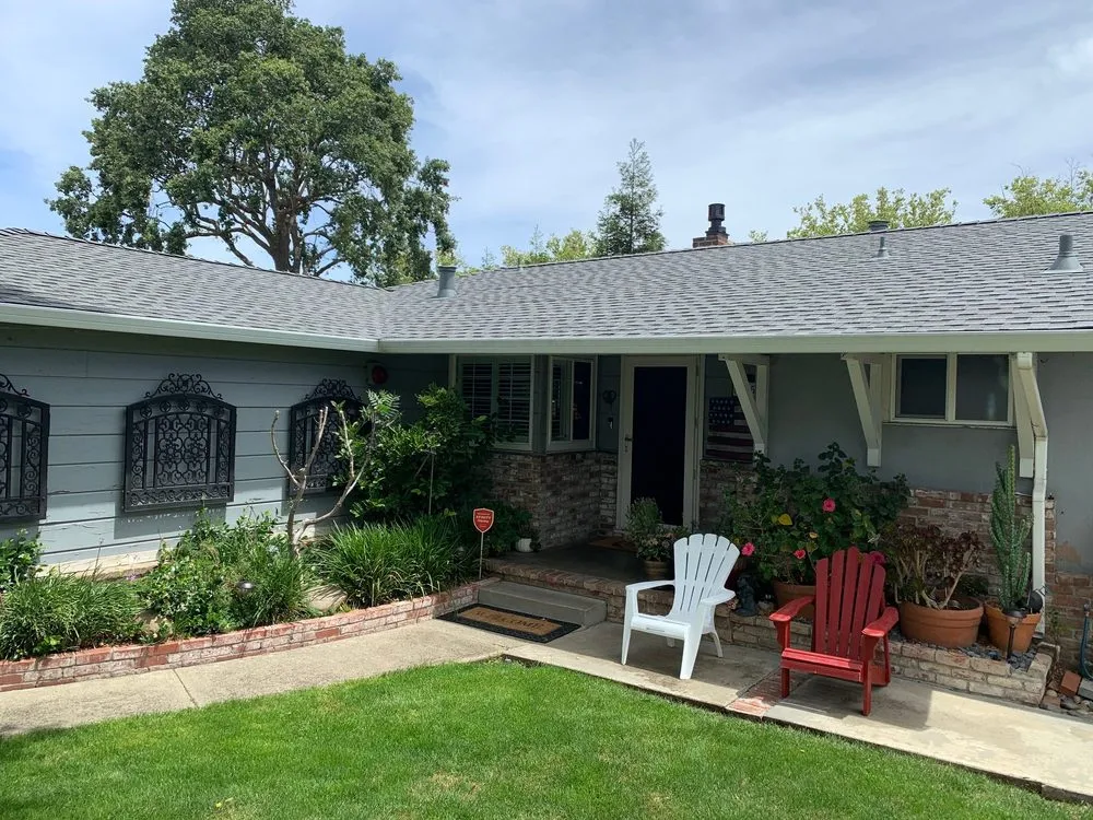 Slide of SOS Roofing