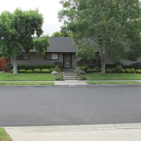 Slide of SOS Roofing