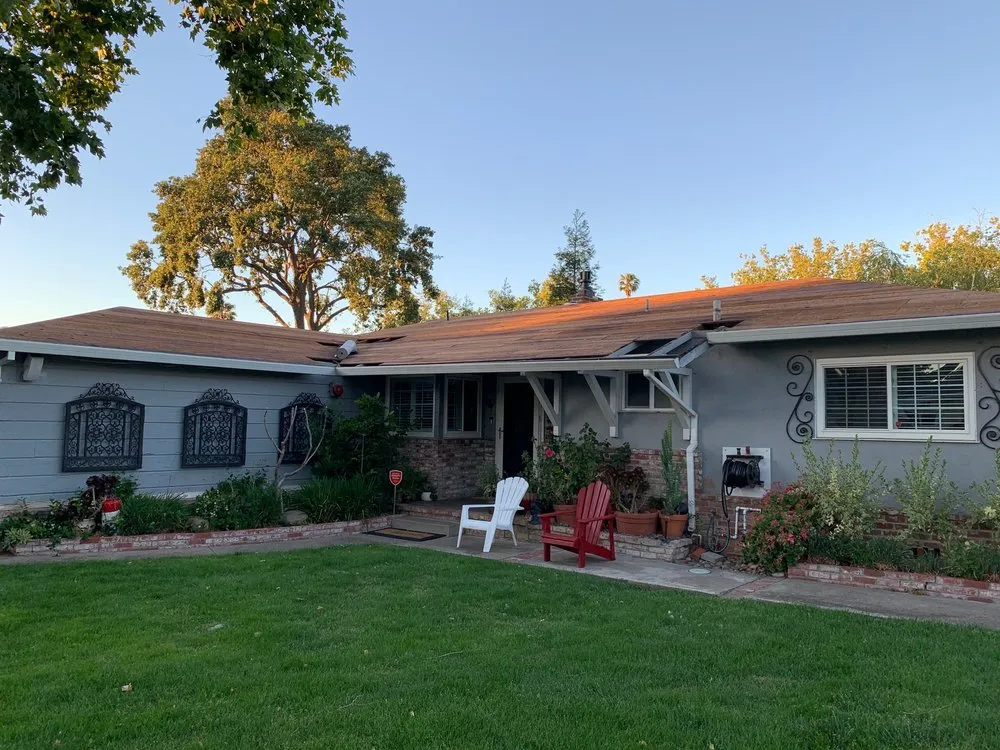 Slide of SOS Roofing