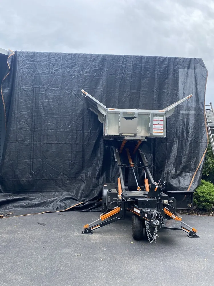 Slide of SOS Roofing