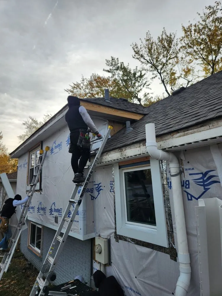 Slide of Sosa Construction