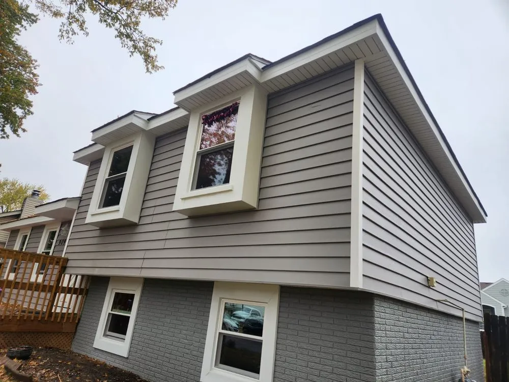 Slide of Sosa Construction