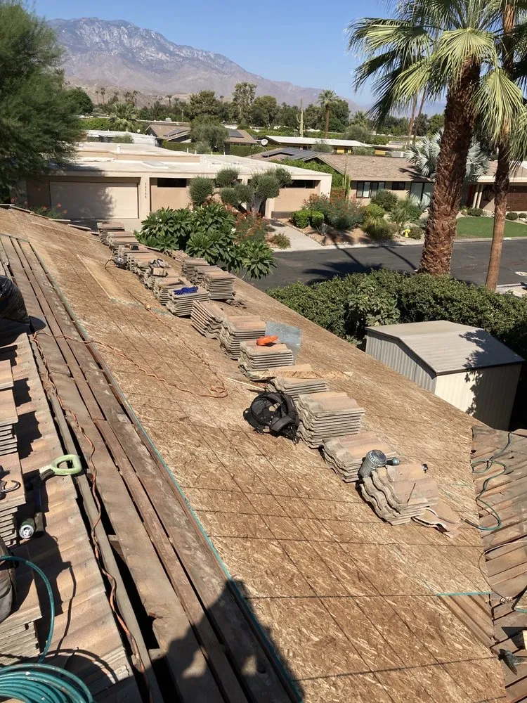 Slide of Sotelo Roofing