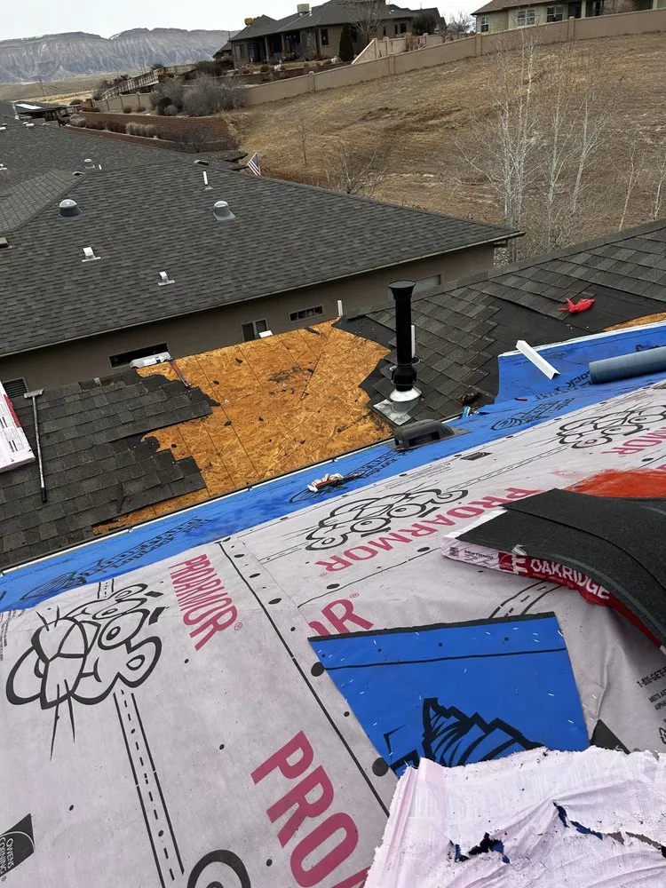 Slide of Soto’s Quality Roofing