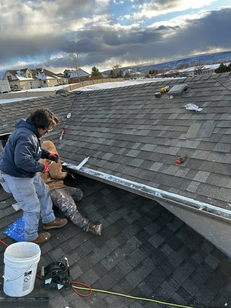 Slide of Soto’s Quality Roofing