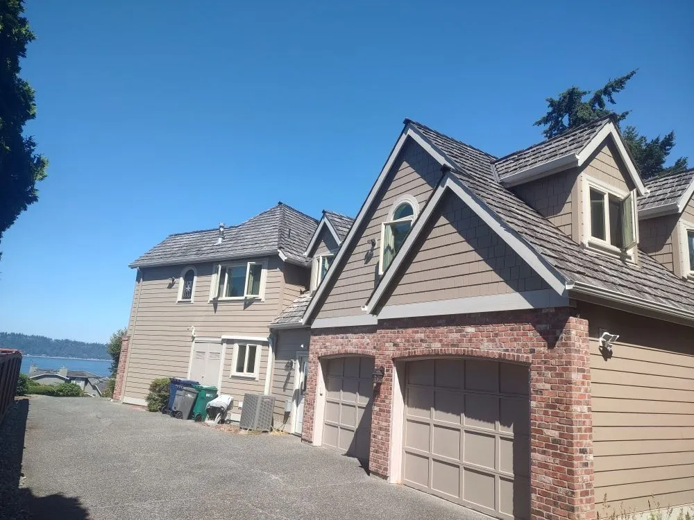 Slide of Sound Gutter & Roofing