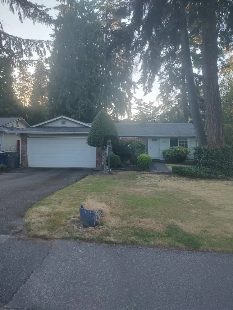 Slide of Sound Gutter & Roofing