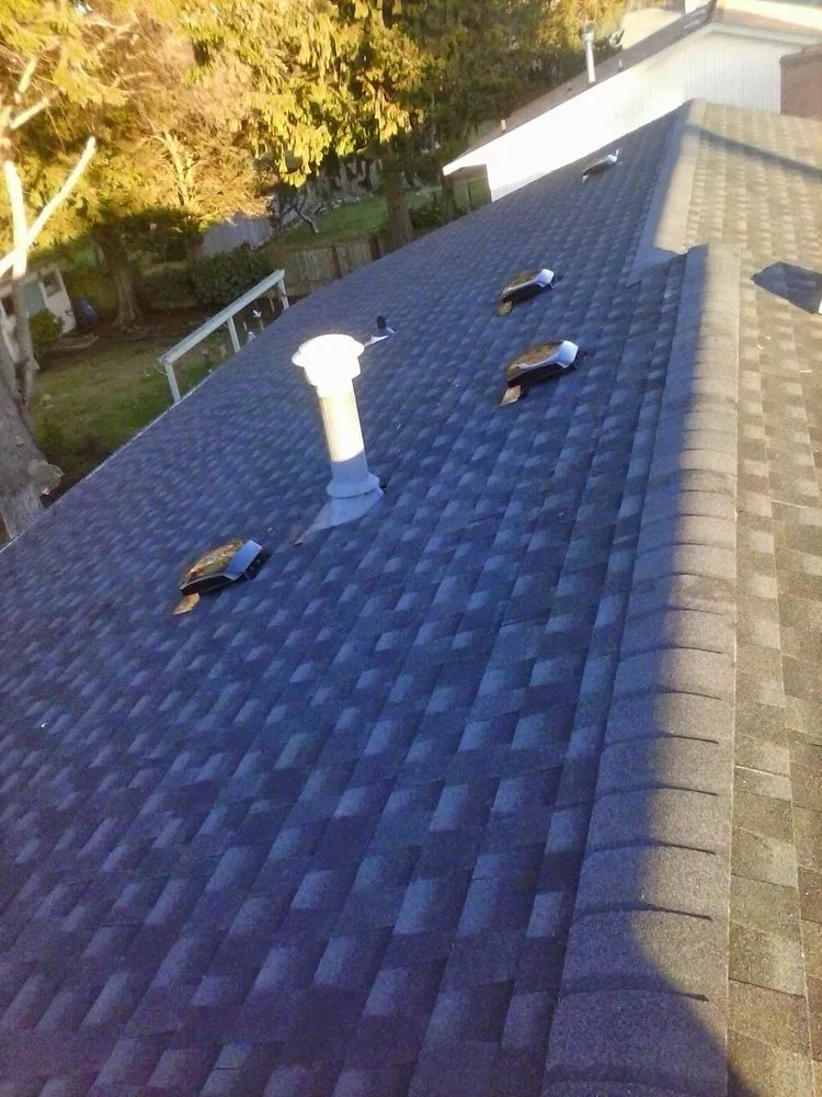 Slide of Sound Roofing and Construction