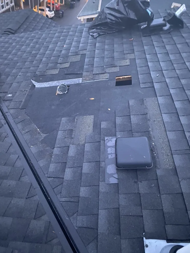 Slide of Sounders Roofing