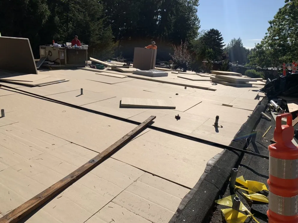 Slide of Sounders Roofing