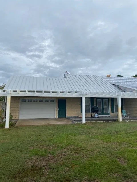 Slide of Source Roofing Consultants