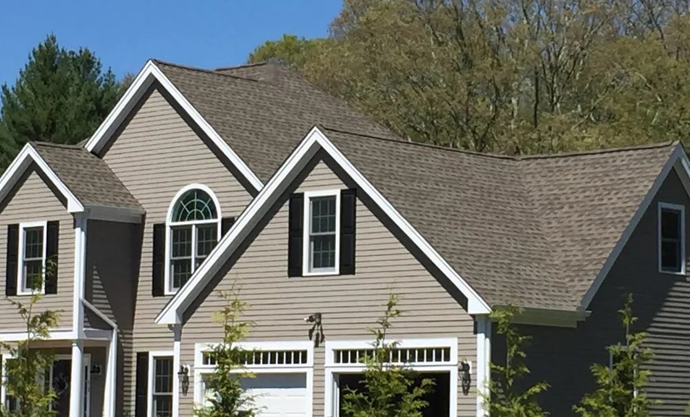 Slide of Sousa Roofing