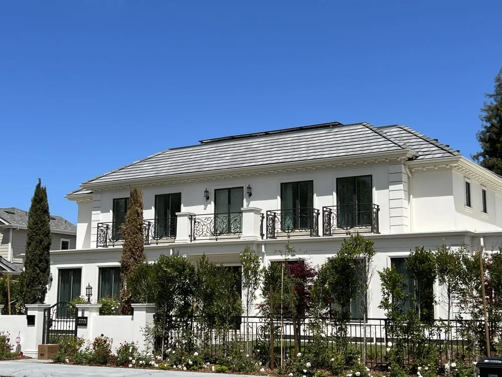 Slide of South Creek Roofing