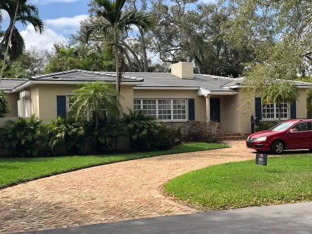 Slide of South Miami Roofing