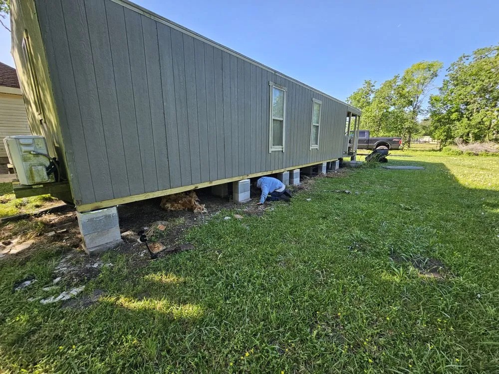 Slide of South Texas House Leveling