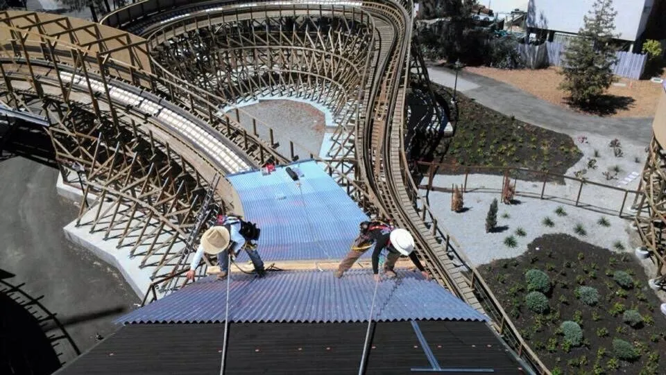 Slide of South Valley Roofing