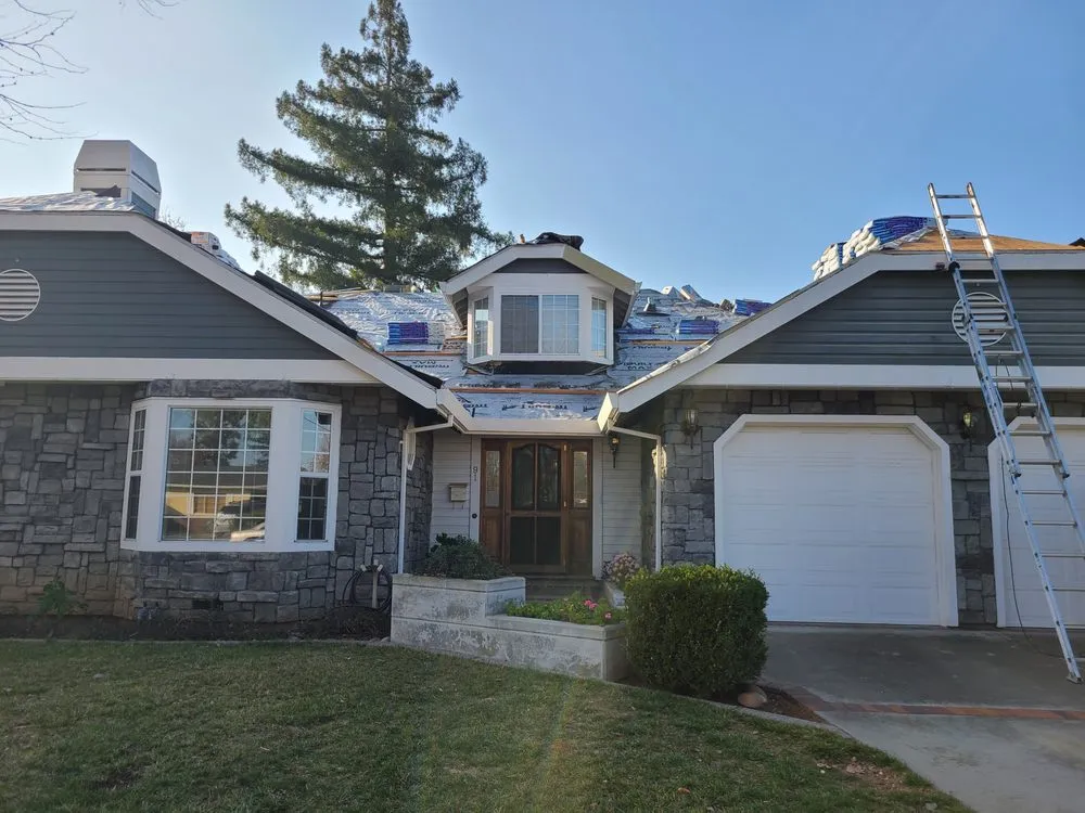 Slide of South Valley Roofing