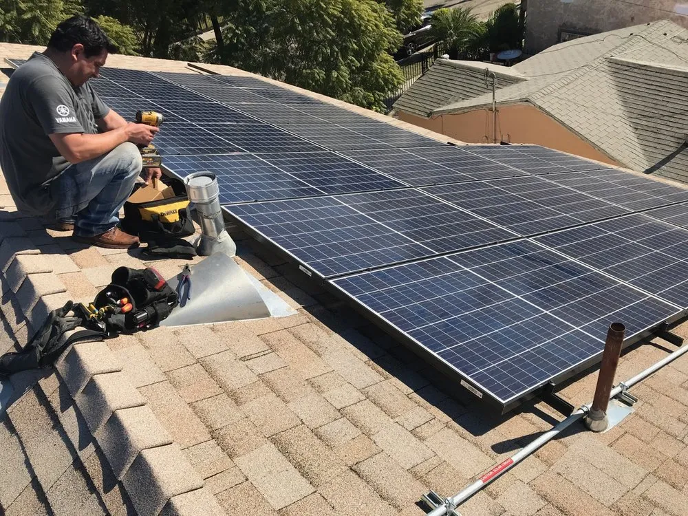 Licensed roof repair in Sunland, CA by Southbay NRG