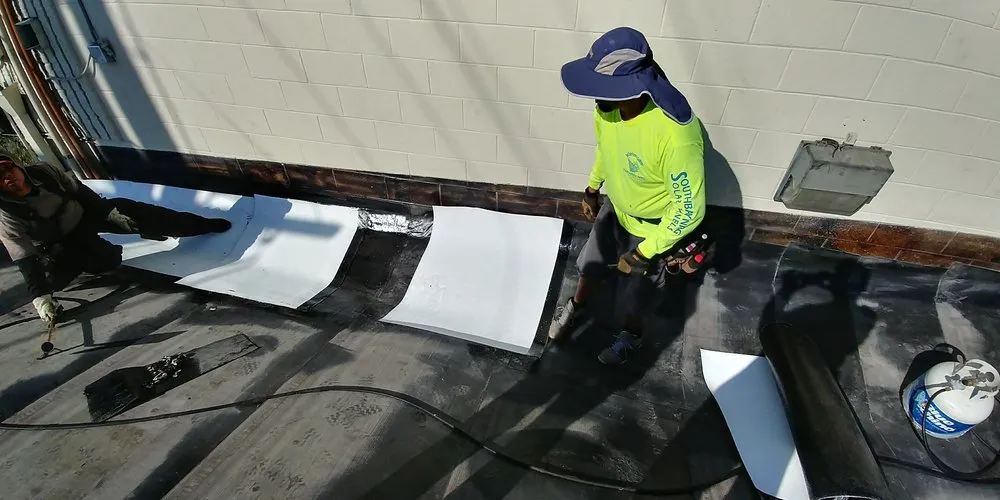 Licensed roof repair in Sunland, CA - Southbay NRG