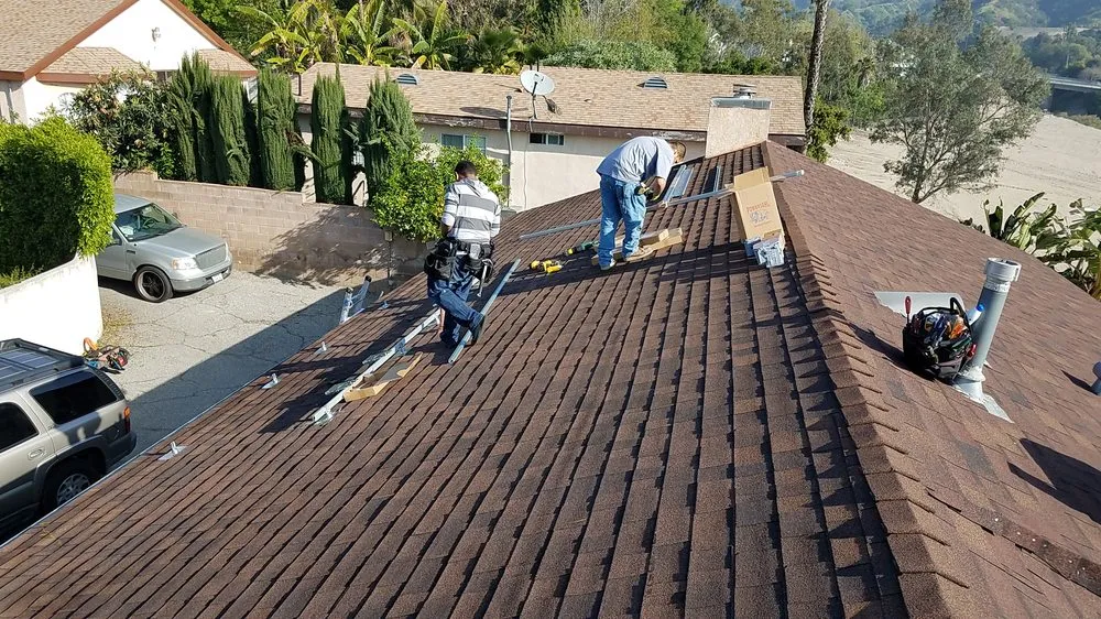 Licensed flat roof repair in Sunland, CA - Southbay NRG