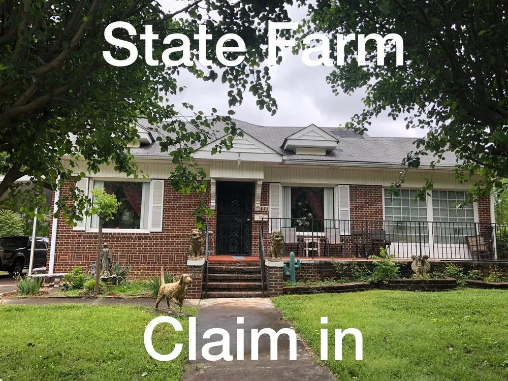 Slide of SouthEast Contracting & Remodeling